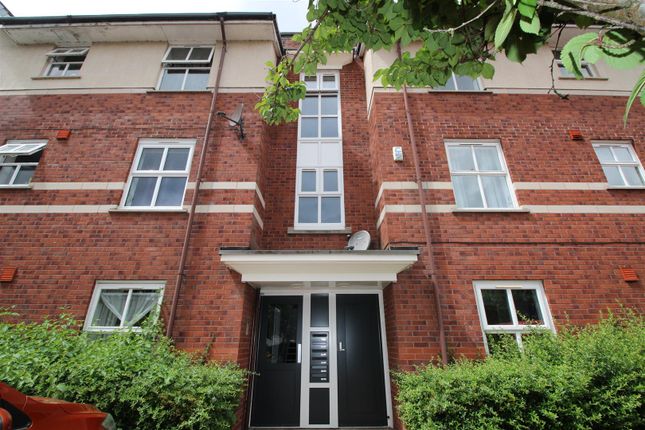 2 bed flat