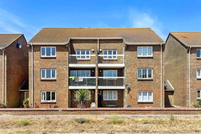 Royal Sovereign View, Eastbourne 2 bed flat for sale