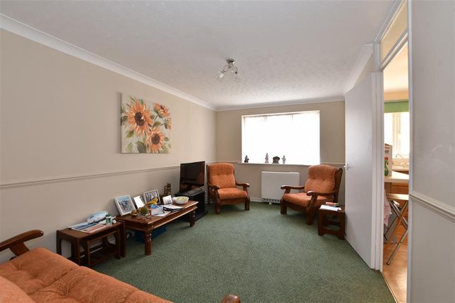 Millhaven Close, Chadwell Heath, Essex 1 bed ground floor flat for sale