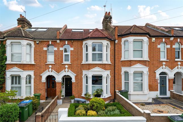 Kinveachy Gardens, Charlton 5 bed terraced house for sale