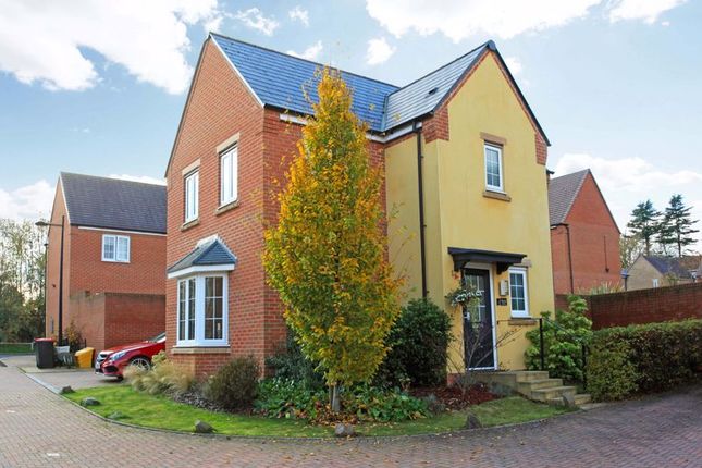 3 bed detached house