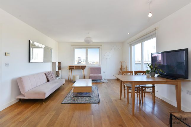 Forge Square, London, E14 2 bed apartment for sale