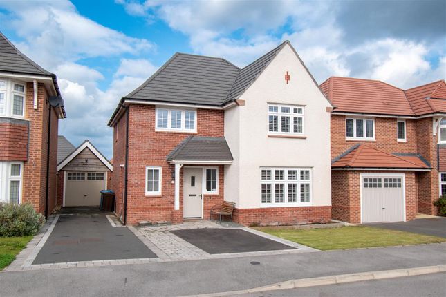 4 bed detached house