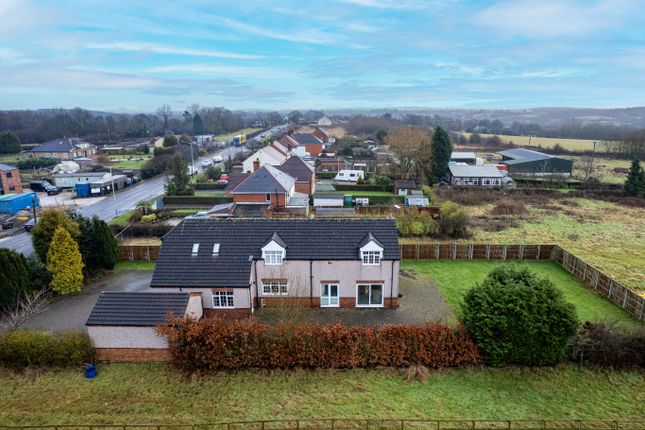 6 bed detached house