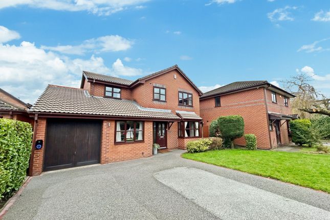 4 bed detached house