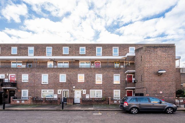 3 bedroom flat for sale