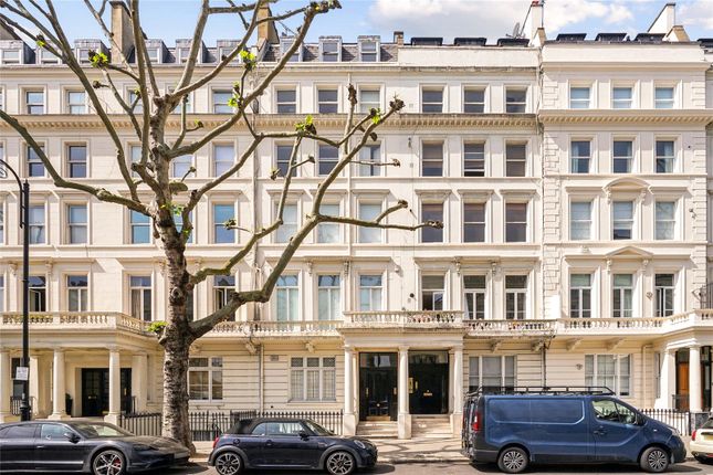 Queens Gate, South Kensington, SW7 2 bed apartment for sale