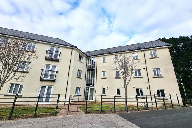 Echo Crescent, Plymouth PL5 2 bed flat for sale