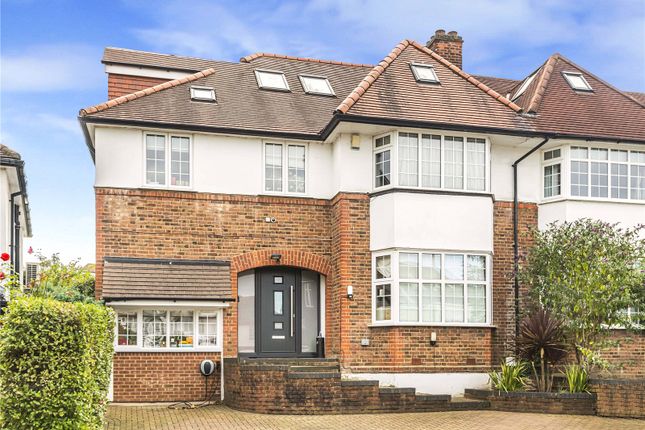 5 bedroom semi-detached house for sale
