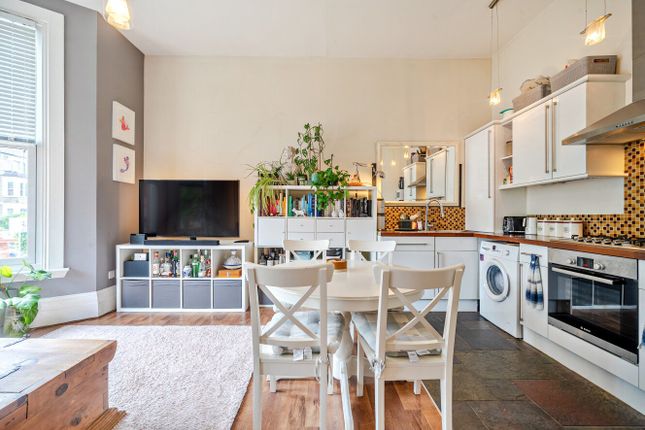 Anerley Park, Anerley, London, SE20 3 bed flat for sale