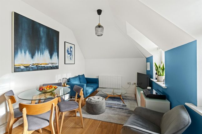 2 bed flat