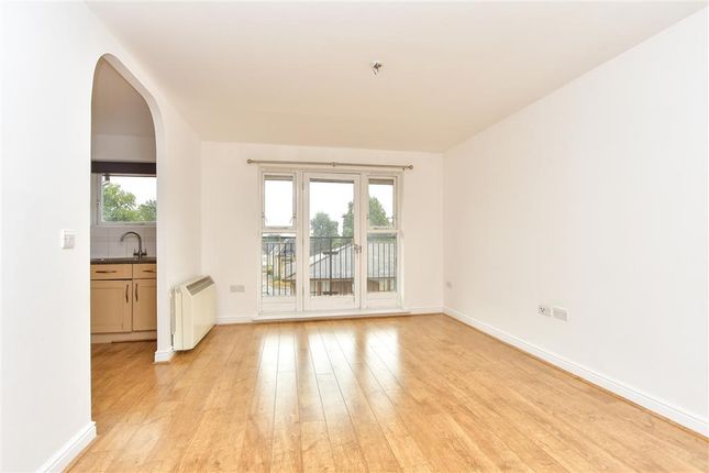 2 bed flat