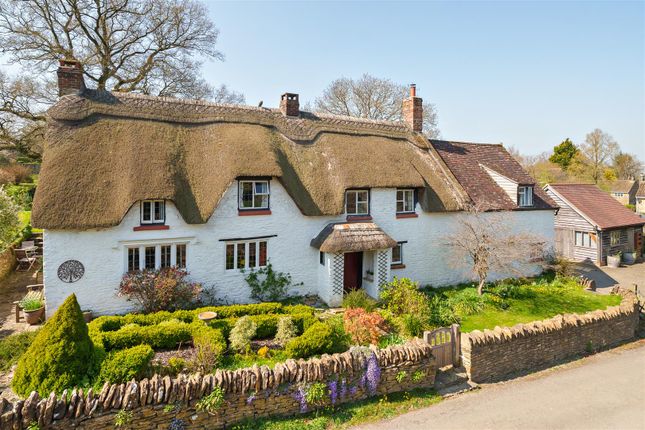 6 bedroom house for sale