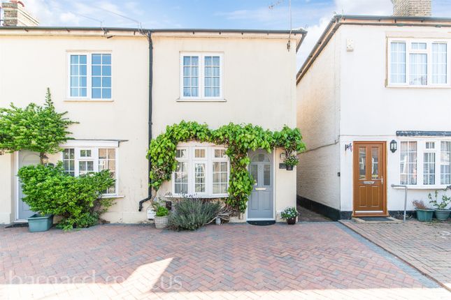 3 bed semi-detached house