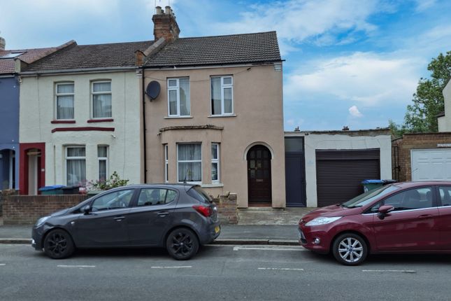 3 bed semi-detached house