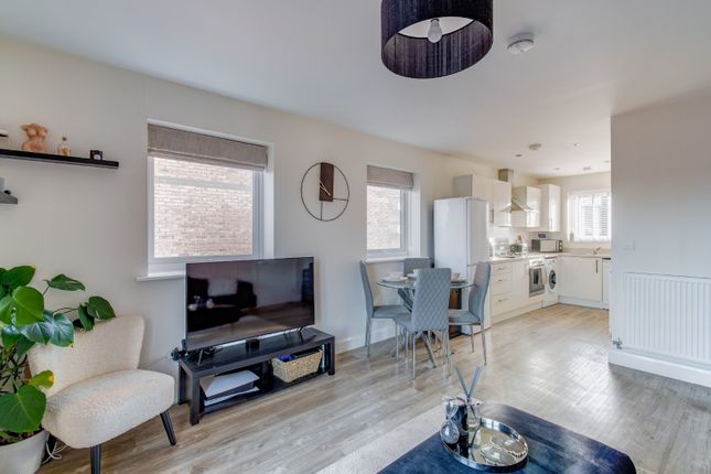 Victoria Crescent, Solihull B90 2 bed apartment for sale