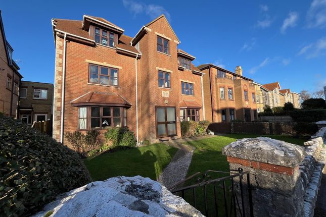 2 bed flat