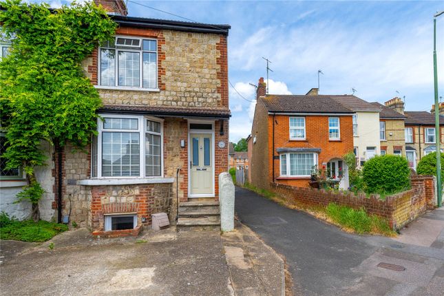 3 bed end terrace house