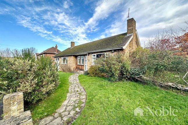 2 bed detached bungalow