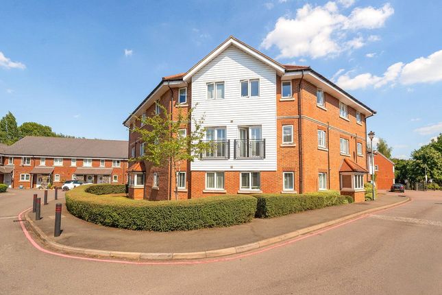 Wharf Way, Kings Langley WD4 2 bed apartment for sale