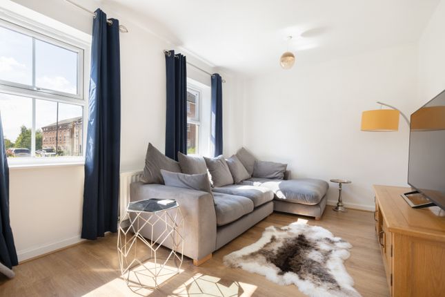 2 bedroom ground floor maisonette for sale