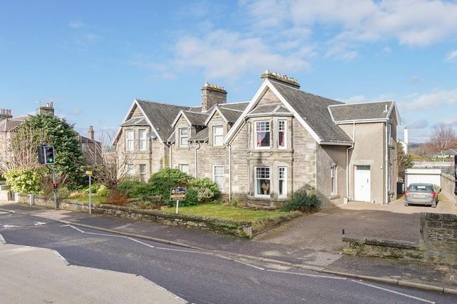 3 bed semi-detached house