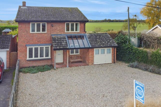 4 bed detached house