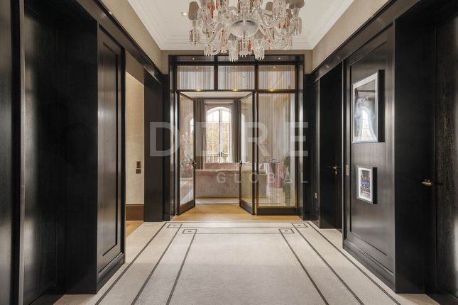 Glebe Place, London, SW3 5 bed apartment for sale