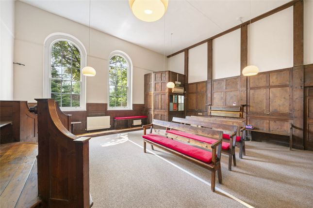 2 bed maisonette