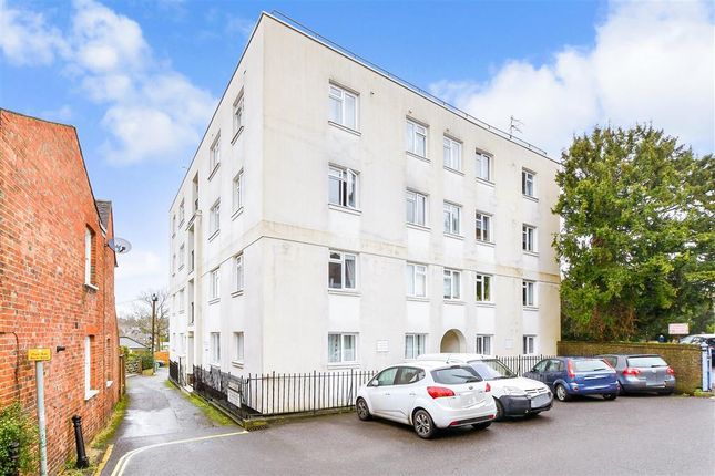 3 bed flat