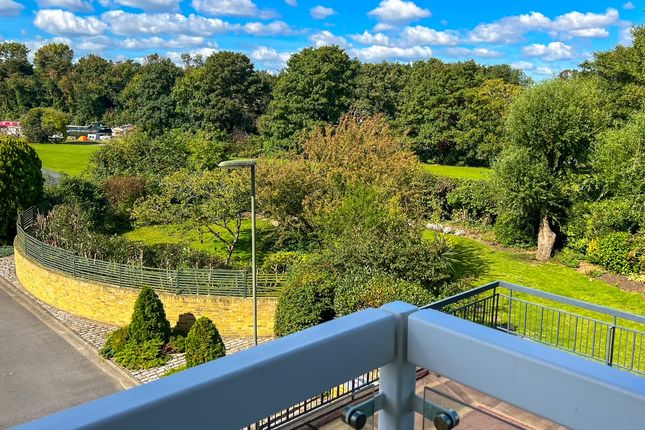 3 bed flat