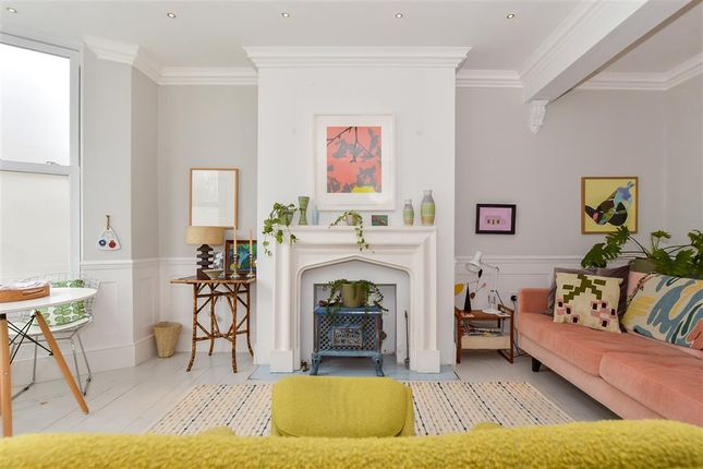 2 bed terraced house