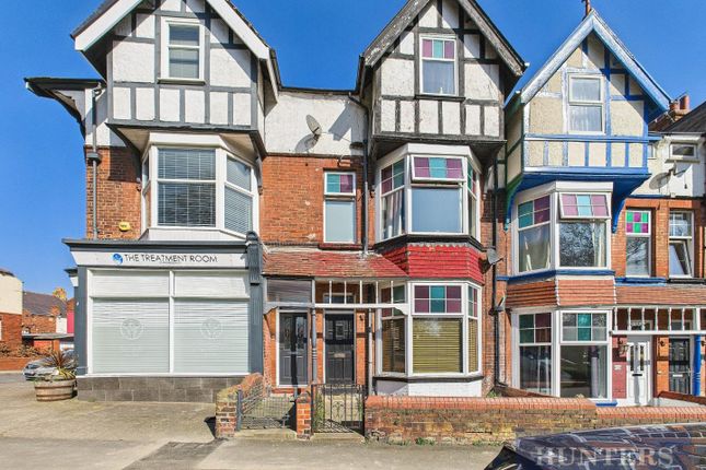 Dean Road, Scarborough 4 bed terraced house for sale