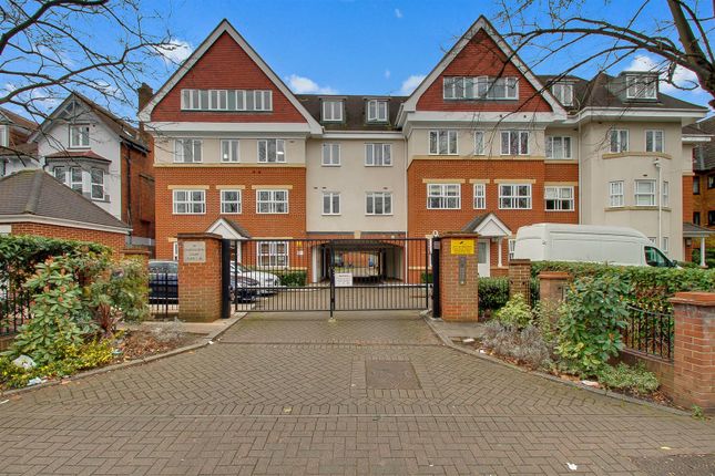2 bedroom flat for sale