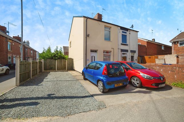 2 bedroom semi-detached house for sale