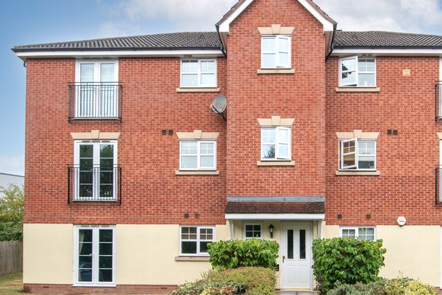 Railway Walk, Bromsgrove B60 2 bed apartment for sale