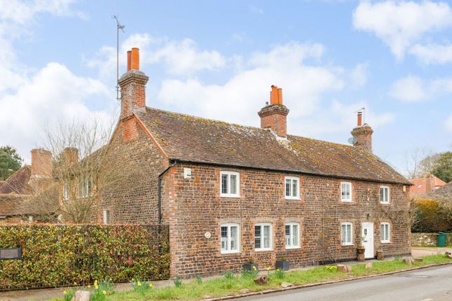 Lower Street, Fittleworth... 3 bed semi