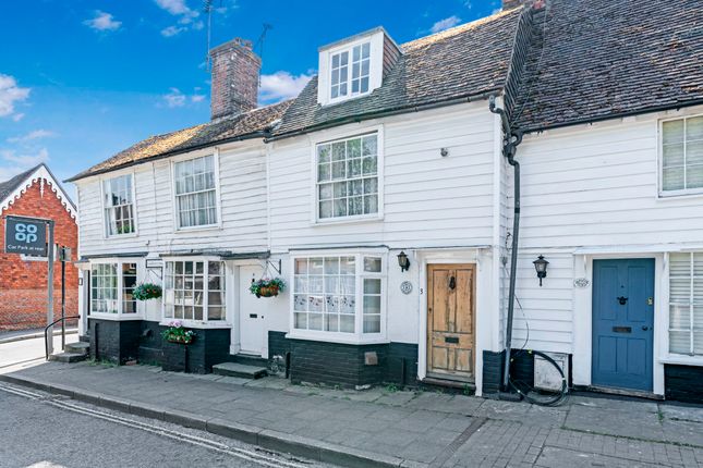 High Street, Cranbrook TN17 2 bed terraced house for sale