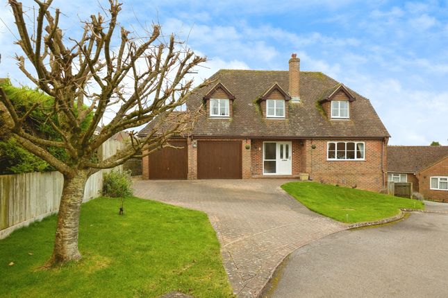 3 bed detached house