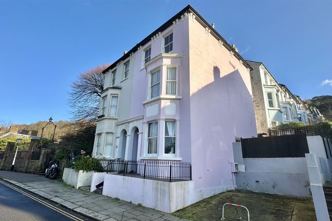 5 bed semi-detached house