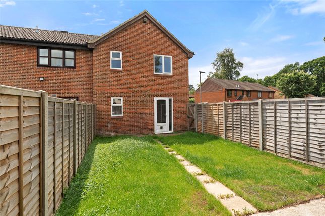 Pewsey Vale, Berkshire RG12 1 bed end of terrace house for sale