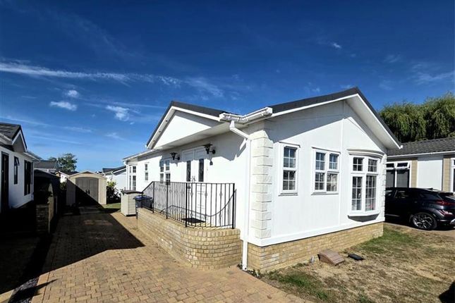 Wisteria Way, Reculver, Kent 2 bed park home for sale