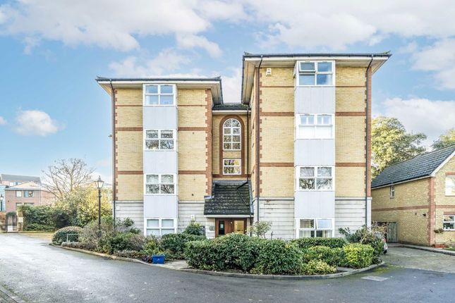 Busch Close, Isleworth TW7 2 bed flat for sale