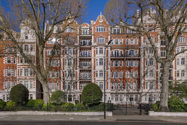 Prince Albert Road, London NW8 5 bed flat for sale