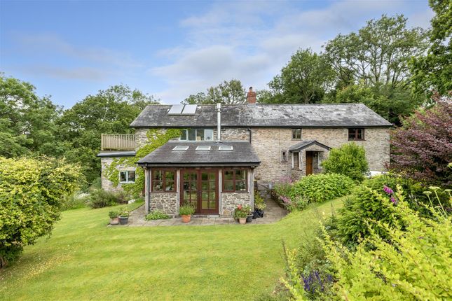 4 bedroom country house for sale
