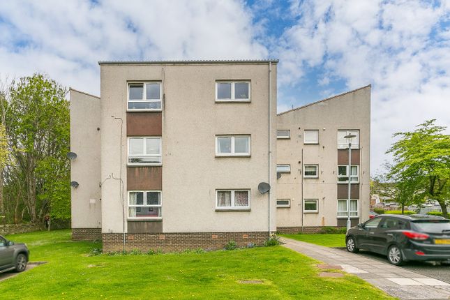 3 bedroom flat for sale