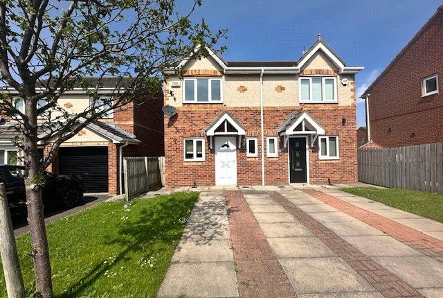 2 bedroom semi-detached house for sale