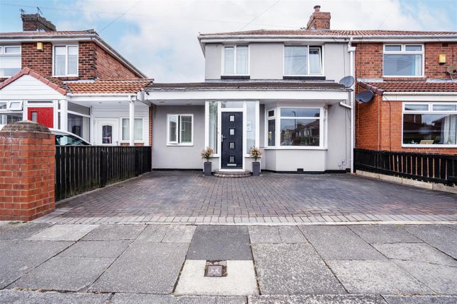 3 bedroom semi-detached house for sale