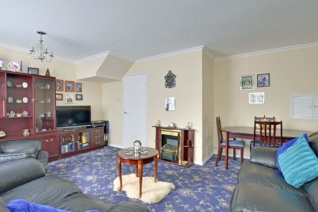 Erwood Road, SE7 3 bed maisonette for sale