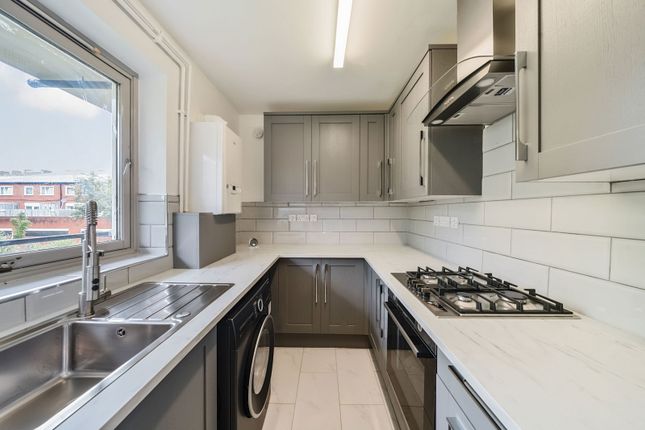 Massinger Street, London SE17 1 bed flat for sale